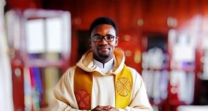 Catholic priest mocks a certain Anambra professor who supports Bulaba against Peter Obi