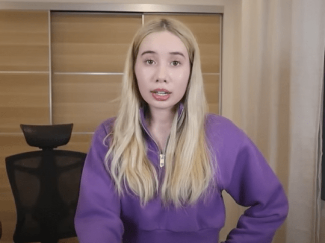 18-Year-Old Onlyfans model claims she made $1m in 3 Hours