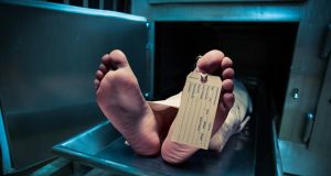 90-year old US man comes alive in the morgue