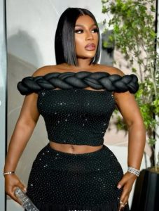 Destiny Etiko dazzles in black 