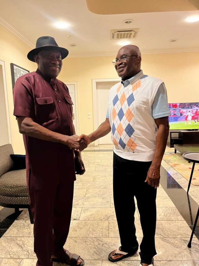 2027: Goodluck Jonathan meets ADC Chairman, David Mark 2027: Goodluck Jonathan meets ADC Chairman, David Mark