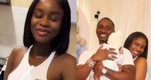 Juma Jux gifts wife bundles of cash as a push gift Juma Jux gifts wife bundles of cash as a push gift