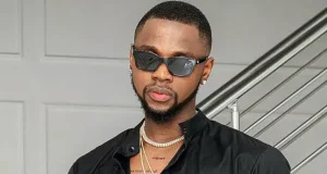 Kizz Daniel denies reports of Court freezing his bank accounts Kizz Daniel denies reports of Court freezing his account