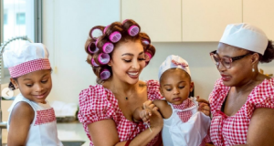 Rosy Meurer shares photos of her kids & grandma baking Rosy Meurer shares photos of her kids & grandma baking