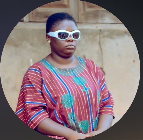 Actress, Olaniyan Tosin calls out UK based actress