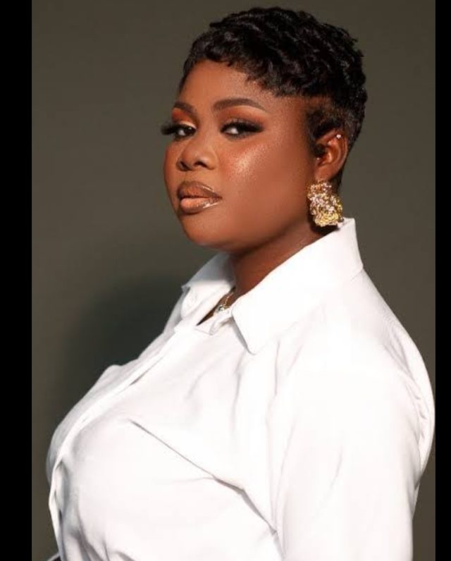 Actress, Olaniyan Tosin calls out UK based actress Actress, Olaniyan Tosin calls out UK based actress