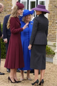 Trump welcomed by Prince William & Kate Middleton