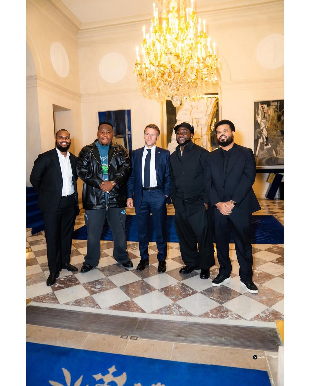Davido meets Emmanuel Macron