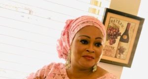 Bukky Wright warns fans about those impersonating her Bukky Wright warns fans about those impersonating her