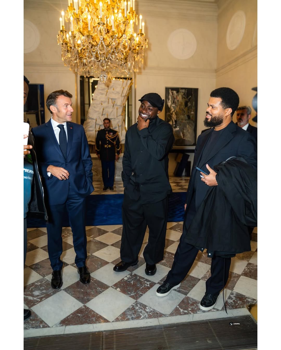 Davido meets Emmanuel Macron