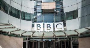 BBC reporters banned from wearing Black Lives Matter T-shirts BBC reporters banned from wearing Black Lives Matter T-shirts