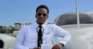 18-Year-Old becomes Nigeria’s youngest commercial pilot 18-Year-Old becomes Nigeria's youngest commercial pilot