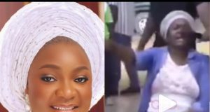 Gospel singer, Bunmi Akinnanu seeks healing for swollen leg Gospel singer, Bunmi Akinnanu seeks healing for swollen leg at church