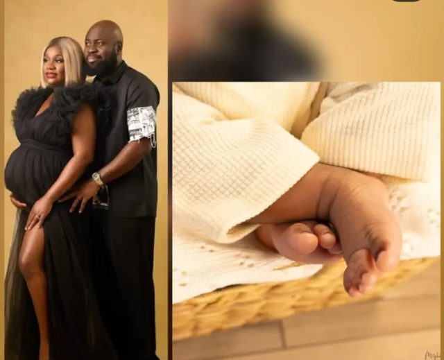 Lasisi Elenu and wife welcome baby boy Lasisi Elenu and wife welcome baby boy