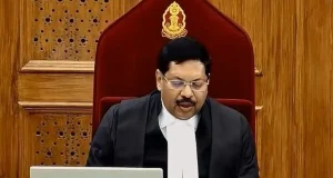 Shoe thrown at India’s top judge in religious row Shoe thrown at India's top judge in religious row
