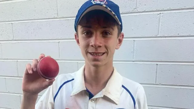 Teenage cricketer d!es after being hit by ball Teenage cricketer d!es after being hit by ball