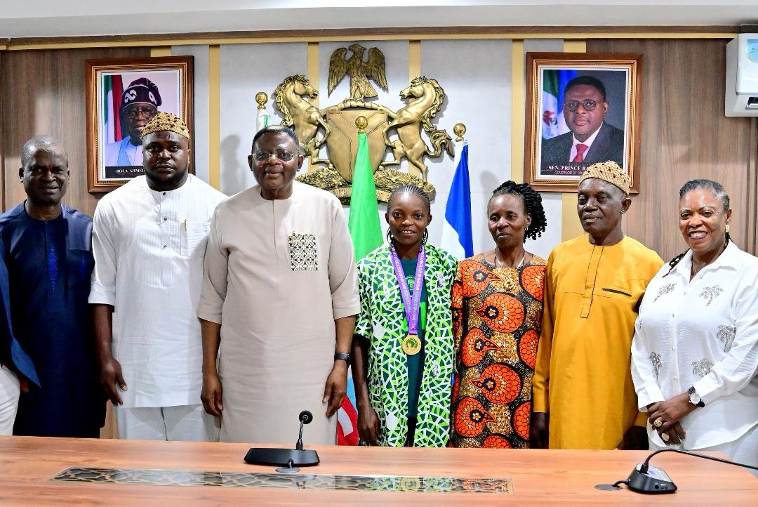 Governor Bassey Otu rewards Super Falcons' Miracle Usani with N50m, land, others 3 Governor Bassey Otu rewards Super Falcons' Miracle Usani with N50m, land, others