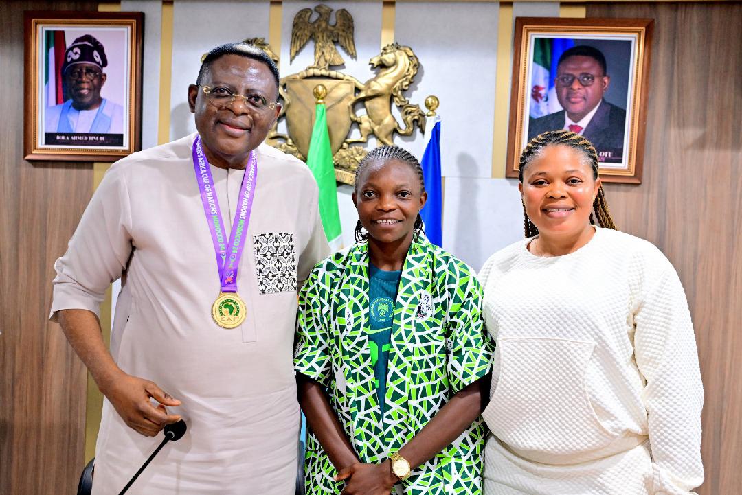 Governor Bassey Otu rewards Super Falcons' Miracle Usani with N50m, land, others 2 Governor Bassey Otu rewards Super Falcons' Miracle Usani with N50m, land, others