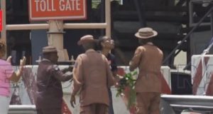 #EndSARS: Security agents harass Activist honoring victims #EndSARS: Security agents harass Activist honoring victims