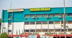 BREAKING: Protest erupts at PDP headquarters in Abuja BREAKING: Protest erupts at PDP headquarters in Abuja
