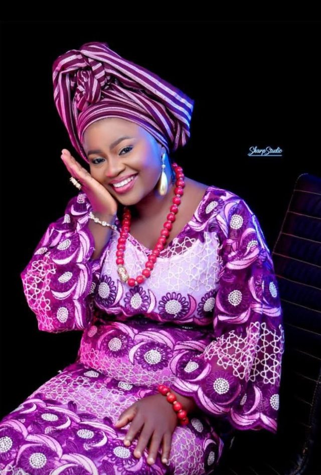 Social media influencer, Aunty Esther, d!es from cancer