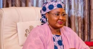 Aisha Buhari spills on ex-president Buhari’s illness & how it was gossiped she planned k!lling him Aisha Buhari