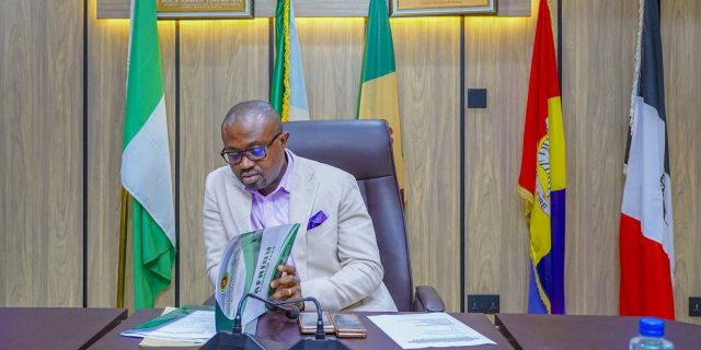 FG declares Dec 25, 26 & Jan 1 public holidays