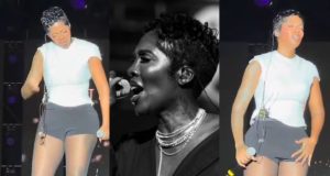 Tiwa Savage breaks down in tears while performing at concert Tiwa Savage breaks down in tears while performing at concert