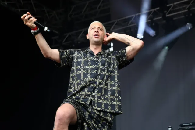 Popstar tells disabled fan ‘get up out of your seat you look stupid’ Popstar tells disabled fan ‘get up out of your seat you look stupid’