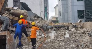 Seven rescued in Bauchi Building collapse Seven rescued in Bauchi Building collapse