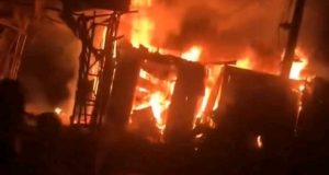 Fire guts Ikotun market Fire guts Ikotun market