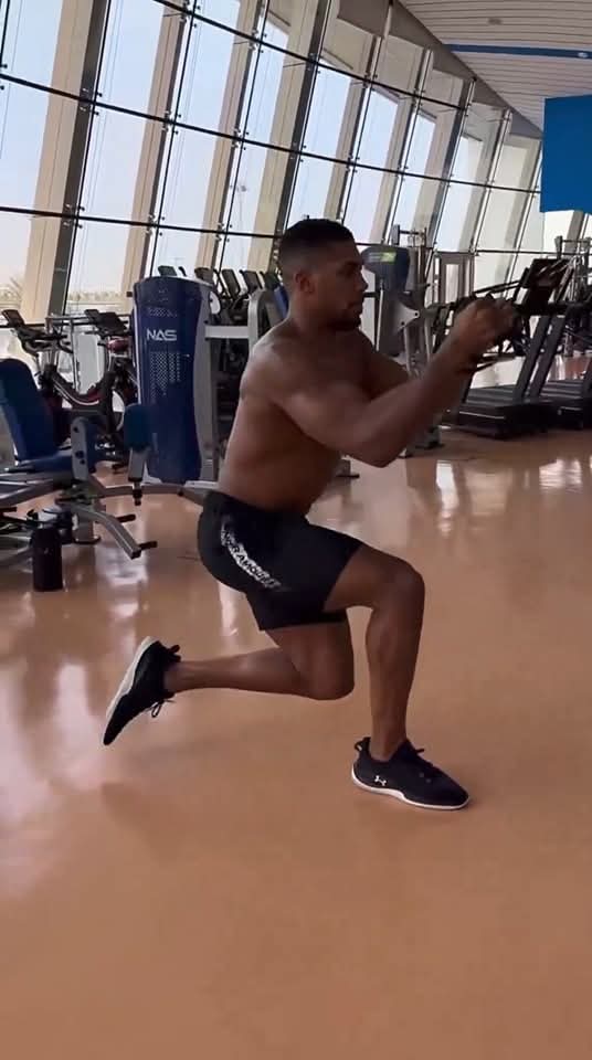 Anthony Joshua returns to training days after crash