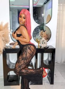BBNaija Phyna shares raunchy photos 
