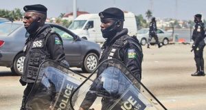 Police WARN against assaulting officers