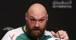 Tyson Fury announces return to boxing Tyson Fury announces return to boxing
