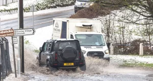 UK hit with more than 100 flood alerts UK hit with more than 100 flood alerts
