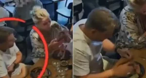 Dad caught ‘plucking armpit hair’ and placing it on food to get free meal Dad caught ‘plucking armpit hair’ and placing it on food to get free meal