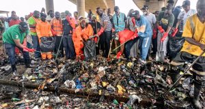 Lagos denies resuming monthly environmental sanitation exercise Lagos denies resuming monthly environmental sanitation exercise