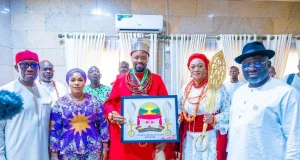 Olu of Warri honours Oluremi Tinubu Olu of Warri honours Oluremi Tinubu