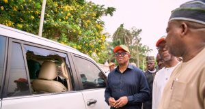 Suspected thugs allegedly attack Peter Obi in Edo State Gunmen allegedly attack Peter Obi in Edo State