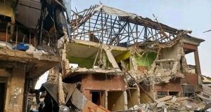 Anambra begins demolition of shops at Onitsha main market Anambra Govt begins demolition of shops at Onitsha main market