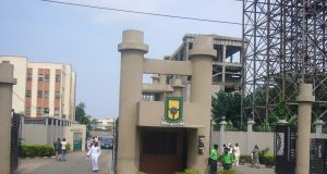 Soldiers allegedly sh00t Yabatech student de.ad Yaba student shot de.ad by soldiers in Lagos