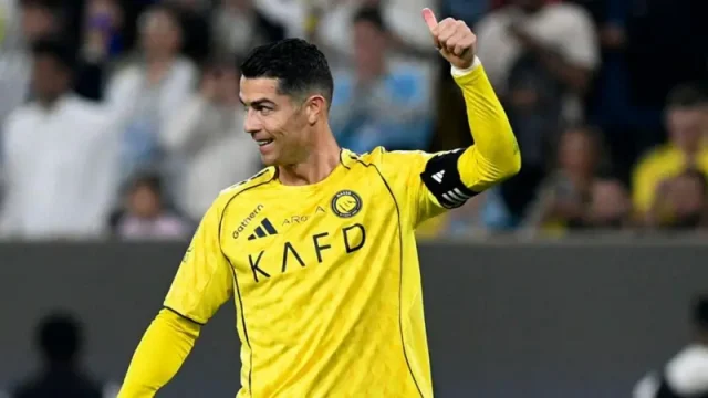 Iran war: Ronaldo leaves Saudi Arabia overnight Iran war: Ronaldo leaves Saudi Arabia overnight