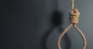 Court sentences fake doctor to de.ath Court sentences fake doctor to de.ath by hanging