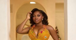 Papaya Ex offers N700k reward for lost Phone