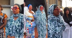 Faithia Williams makes first emotional post following mother’s burial Faithia Williams makes first emotional post following mother’s burial