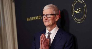 Tim Cook steps down as Apple CEO Tim Cook steps down as Apple CEO