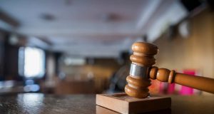 Female drvg suspect d!es in Edo Court Drug suspect slumps, d!es in Edo Court