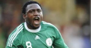 Ex Super Eagles player, Michael Eneramo slumps, d!es during match Ex Super Eagles player, Michael Eneramo slumps, dies during match