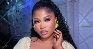 Imisi claps back at follower accusing her of being male-centered Imisi claps back at follower accusing her of being male-centered